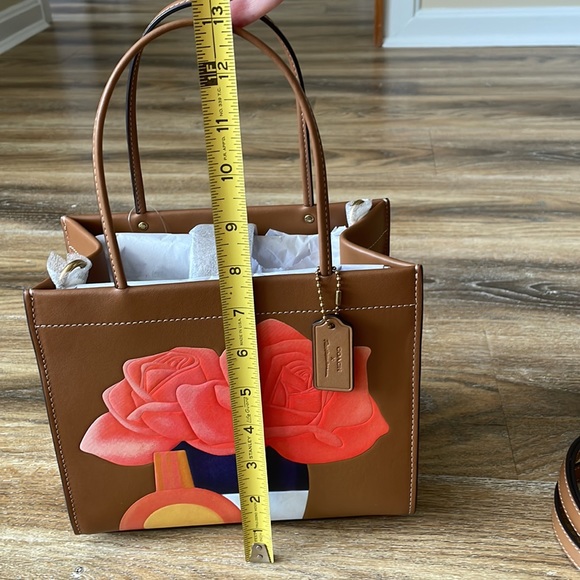 Coach X Tom Wesselmann Cashin Carry Tote 22 NWT - Picture 11 of 16